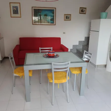 Four Seasons Holiday home Policoro