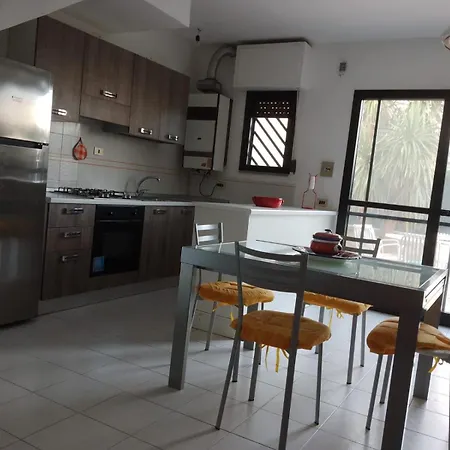 Four Seasons Holiday home Policoro